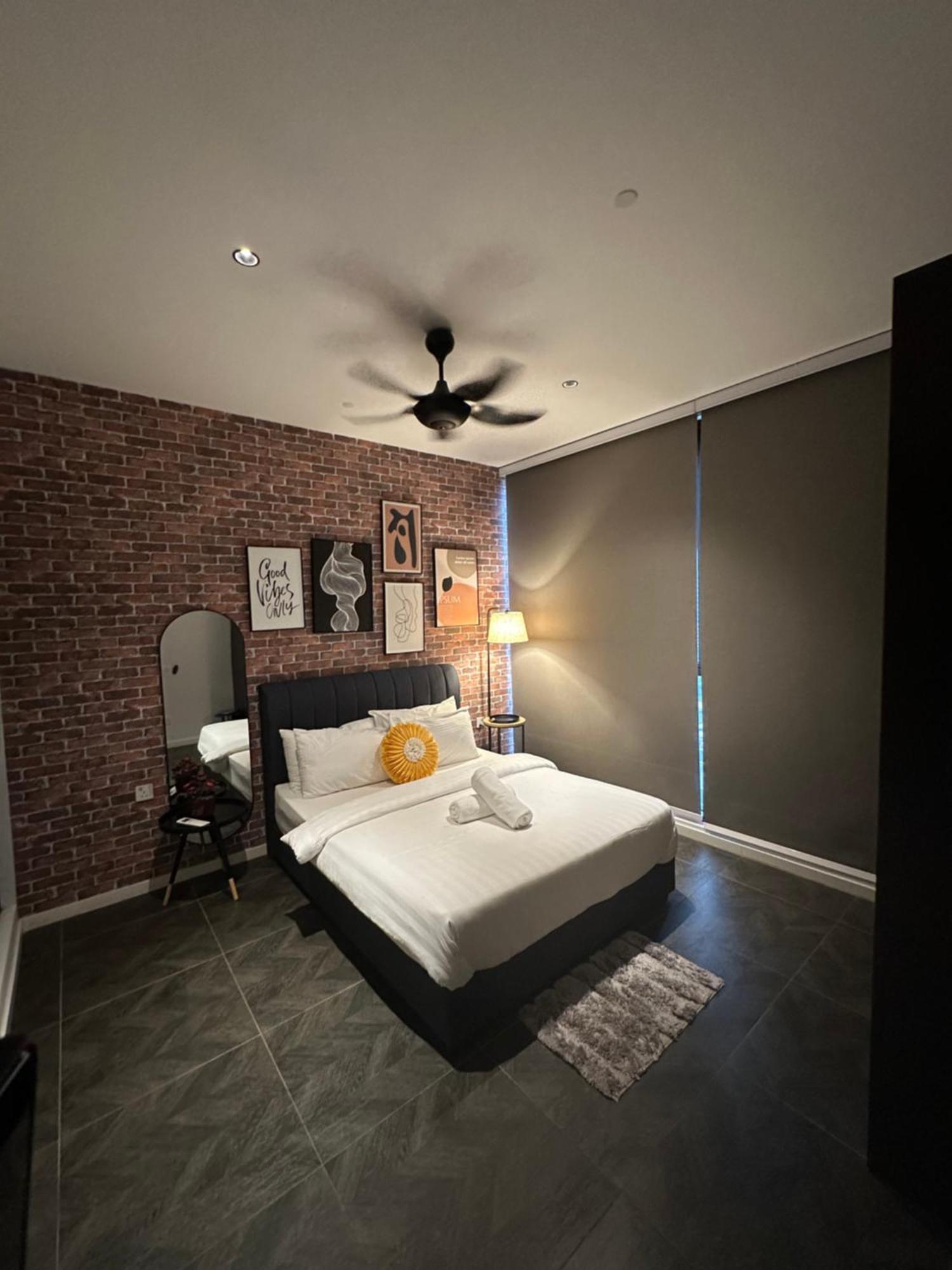Scarletz Suites Klcc By Aura Куала Лумпур Екстериор снимка